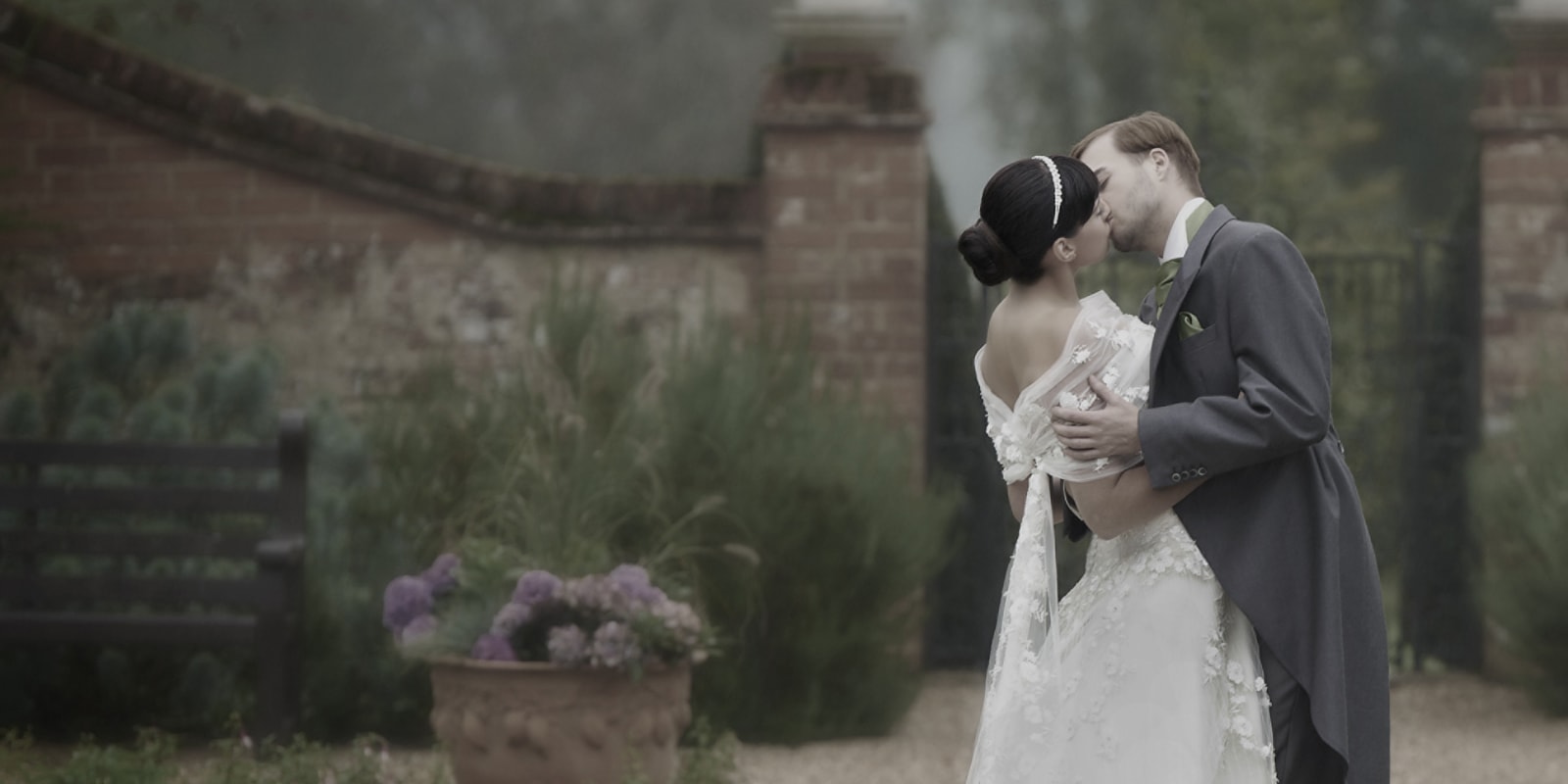 OCOA-1600x800-HONEYMOON-5